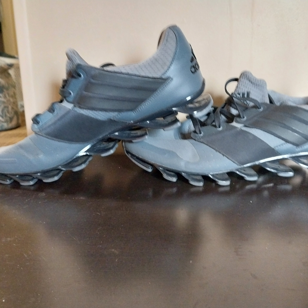 Adidas springblade - Picture 2 of 6